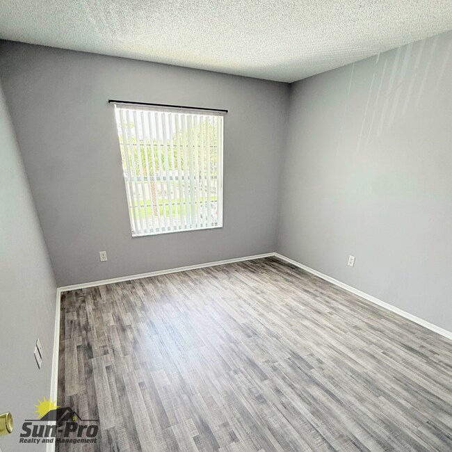 417 Banana Cay Dr unit H, South Daytona, FL 32119 - photo 4