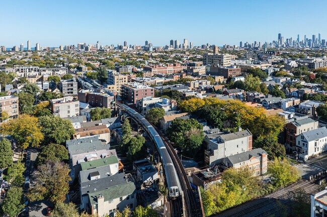 The L train slithers through Southport Corridor as it connects residents to the rest of Chicago.