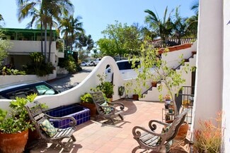 3545 Bear Dr, San Diego, CA 92103