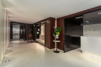 214-228 E 63rd St, New York, NY 10065