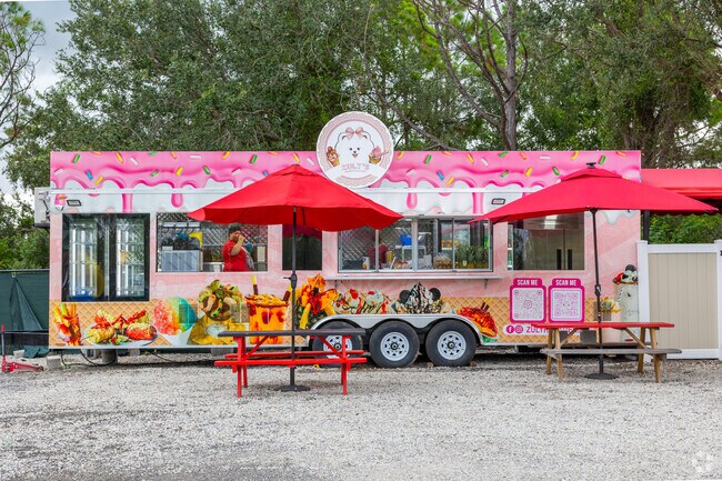 Food Trucks are a popular option in the Sunshine neighborhood with many along Lee Blvd.