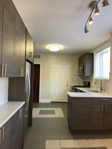 6441 N Francisco Ave unit 2, Chicago, IL 60645 - photo 6