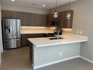 11290 Hidden Peak Ave Unit 204, Las Vegas, NV 89135