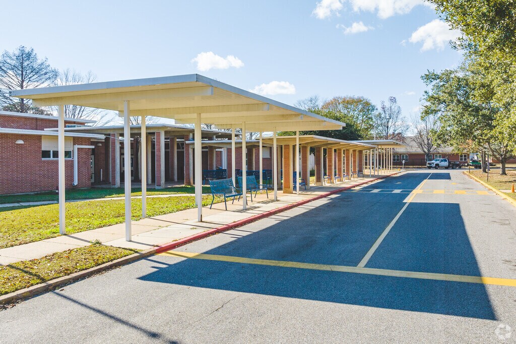 Maryvale Elementary School-carpool