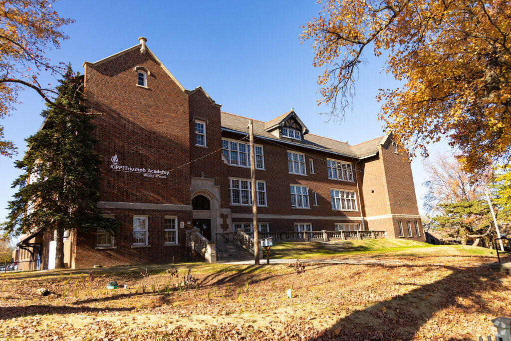KIPP Triumph Academy provides education in the neighborhood of 
West End.
