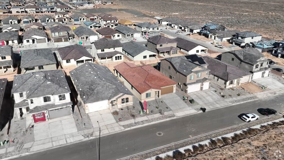 3024 Donita Ln NE, Rio Rancho, NM 87144 - photo 2