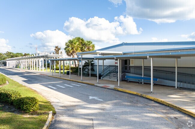Student drop off and pick up is located at the entrance of Waterford Elementary School.