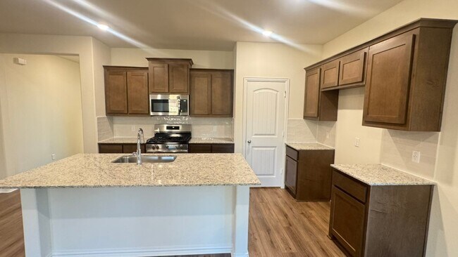 3523 Helena St, Gainesville, TX 76240 - photo 4