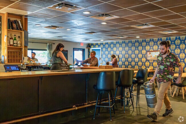 Public and General serves craft brews in Northeast Neighbors.