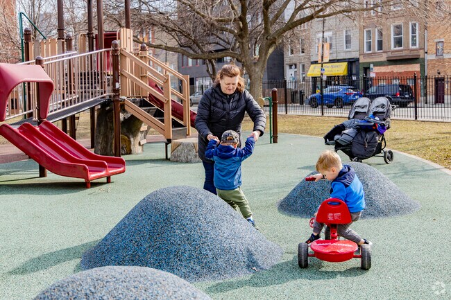 Take some time to enjoy an afternoon at the playground in Eckhart Park, located near River West.