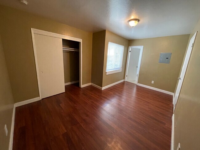 2009 McGee Ave unit 2, Berkeley, CA 94703 - photo 5