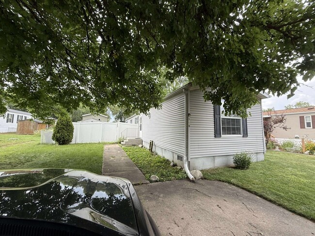 1930 Patrick Henry Cir, Urbana, IL 61802 - photo 3