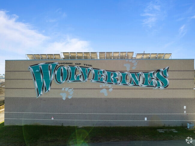 Deer Valley High School A Legacy of Success.