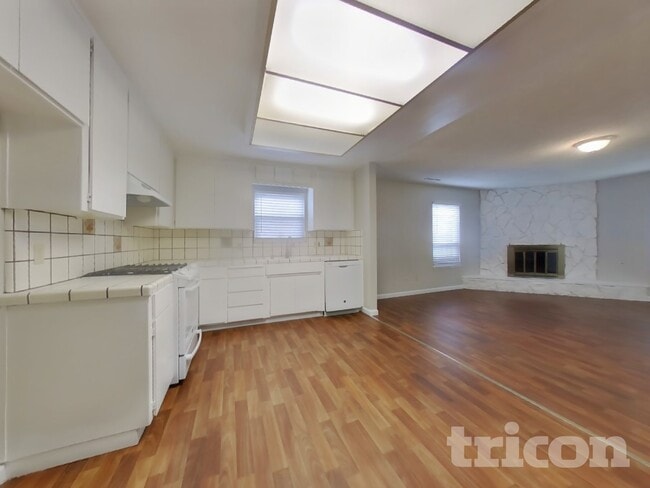 2024 Bavil Dr, Ceres, CA 95307 - photo 5