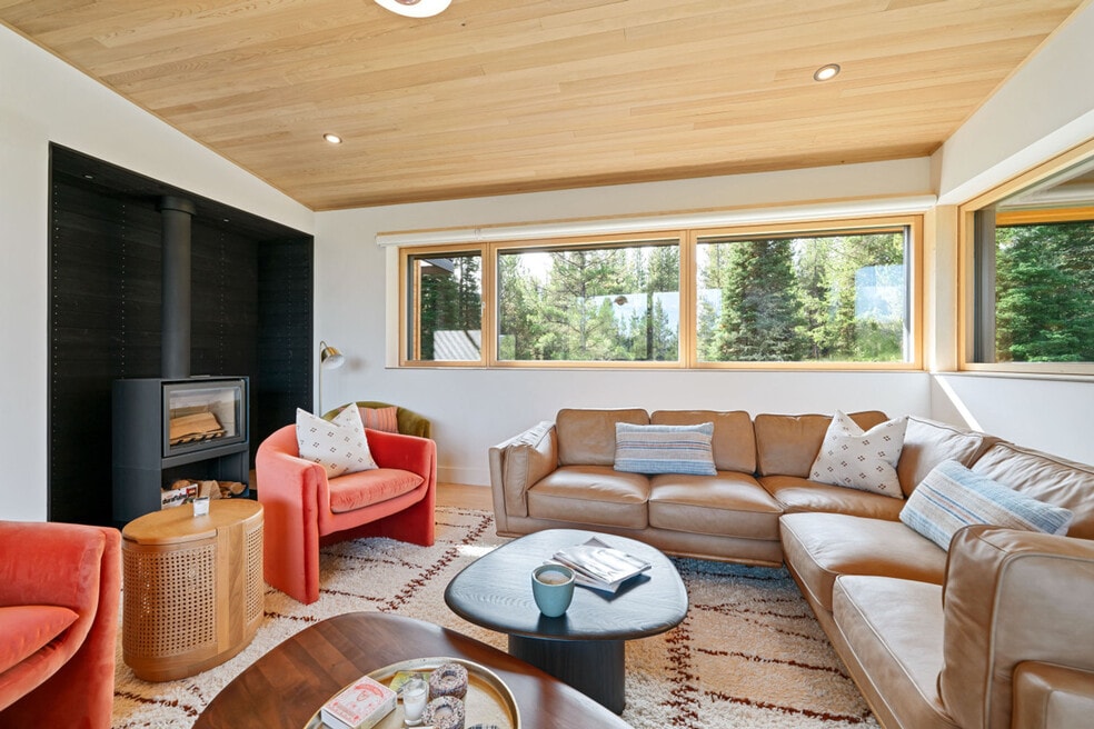 730 Solitude Ln unit ID1309471P, Bozeman, MT 59715 - photo 1