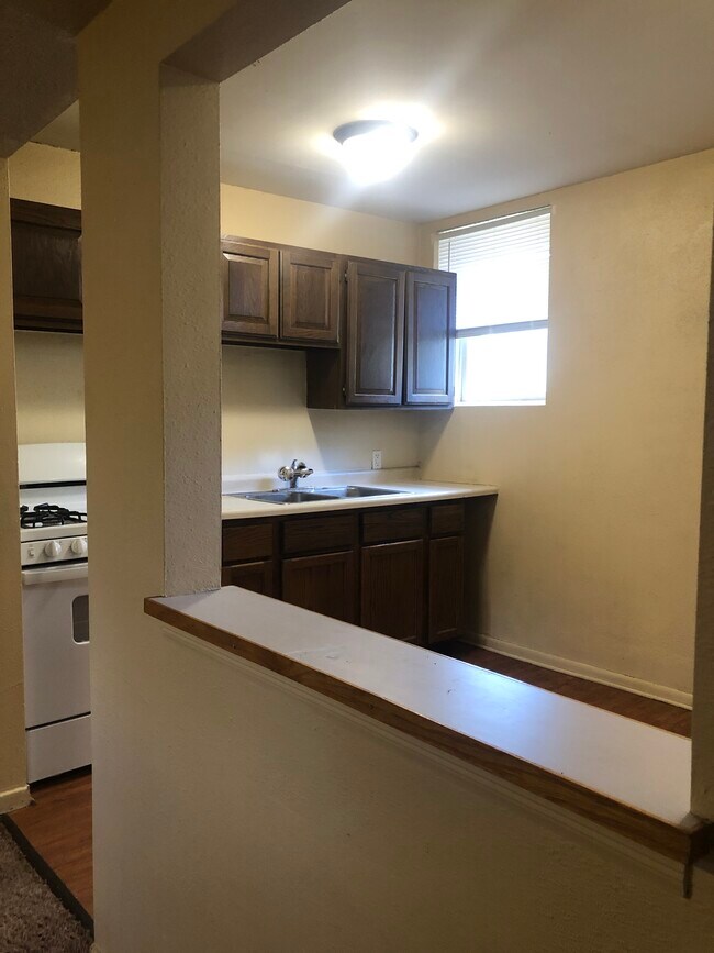 100 Cliff Ave unit 9, Valley Springs, SD 57068 - photo 5