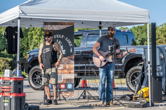 Live music performances by local musicians entertained a crowd at Pints in the Park in Hampton.