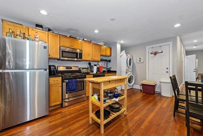 40 Hillside St unit 1, Roxbury Crossing, MA 02120 - photo 2