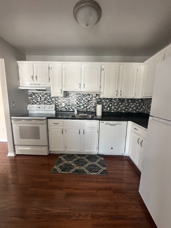 602 Sunset Ln, Saint Clair Shores, MI 48082 - photo 2