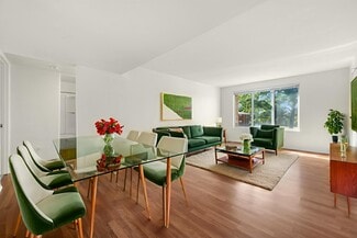 9316 Koenig Cir, Saint Louis, MO 63134