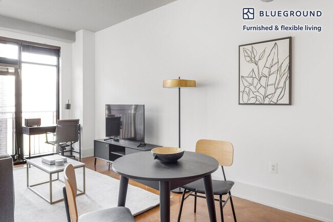 1425 P St NW unit FL7-ID69, Washington, DC 20005 - photo 6