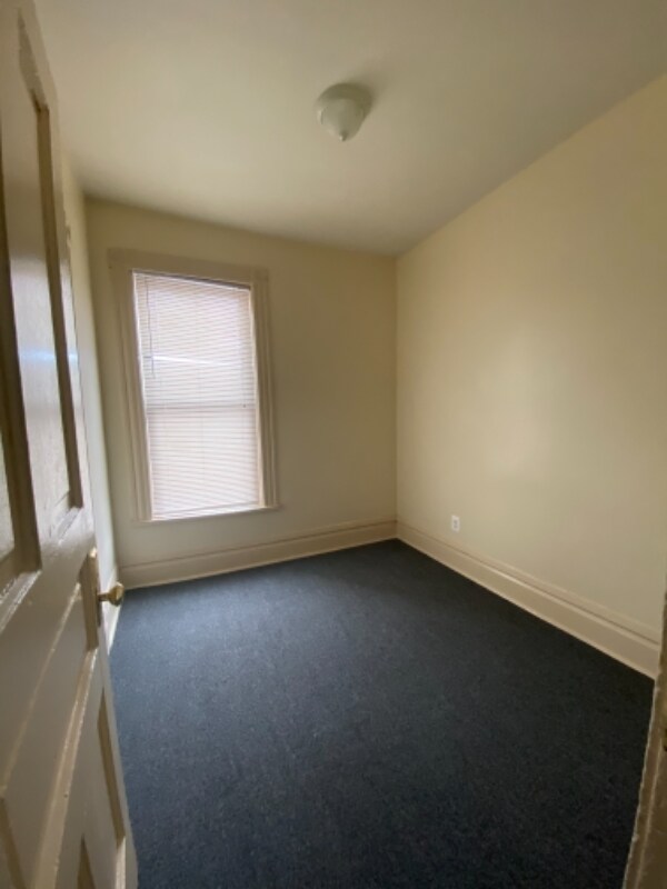 615 E Pershing Rd unit 2, Chicago, IL 60653 - photo 5