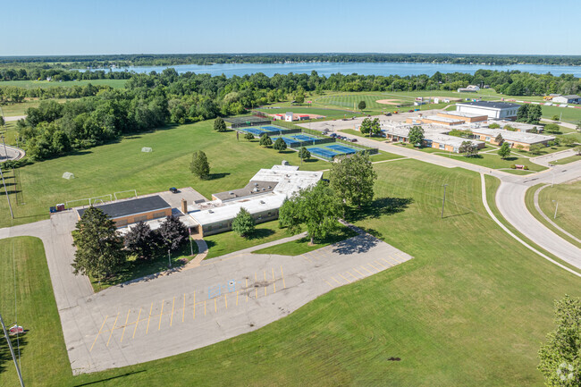 Quest High School is located in Fremont, Michigan.