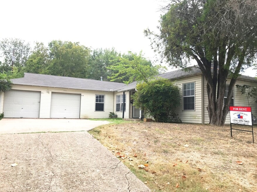 812-812 Estelle Ave unit 810, Killeen, TX 76541 - photo 1