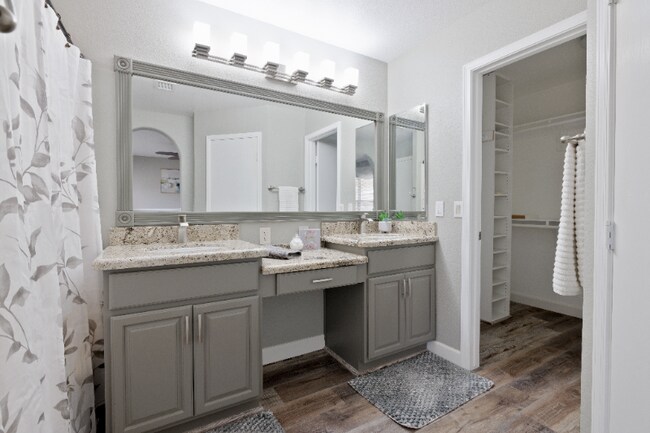 3816 W Misty Willow Ln, Glendale, AZ 85310 - photo 5