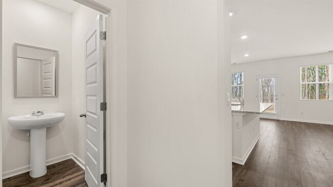 12085 Conrad Cir, Hampton, GA 30228 - photo 7