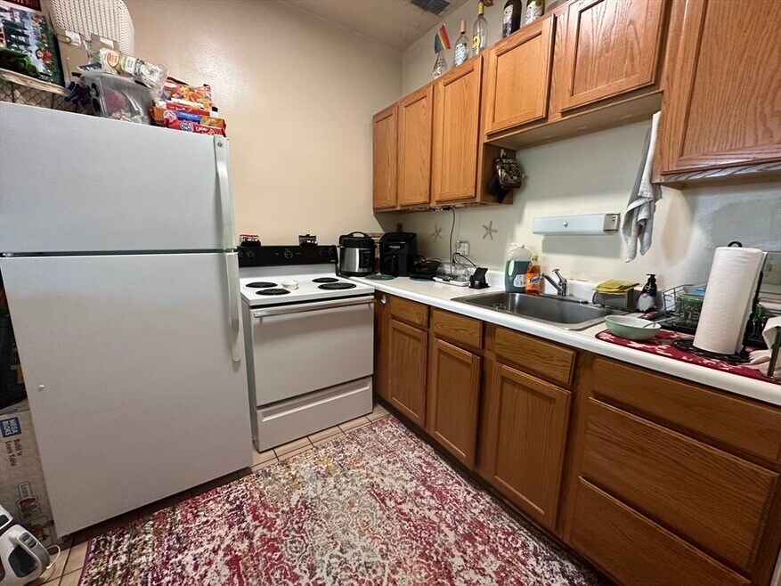 1148 Commonwealth Ave unit 41, Allston, MA 02134 - photo 1