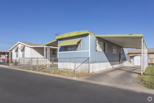 Manufactured homes can be found in the Franklin neighborhood of Merced.