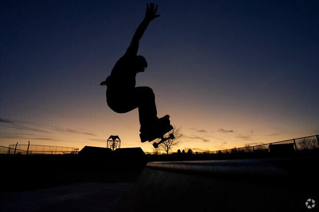 Wheel Park in Aurora Colorado is a quick 5 minute walk from Horseshoe Park.