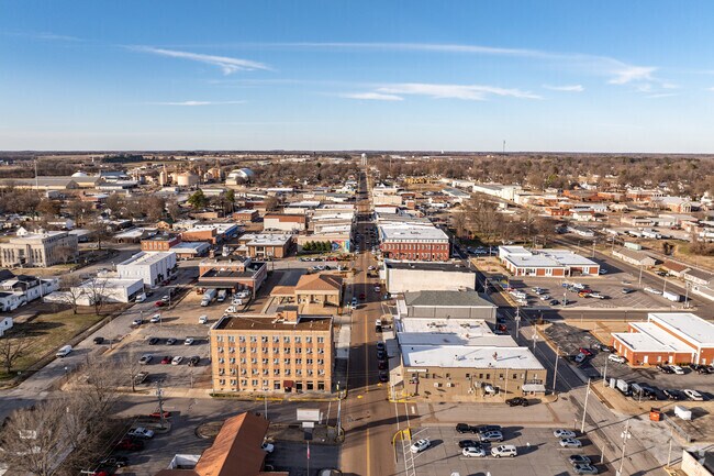 Union City features a quaint downtown district with historic buildings, local businesses, and a historic theatre.