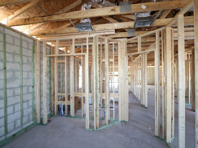 8425 Fox Den Cove, Lakeland, FL 33810 - photo 5