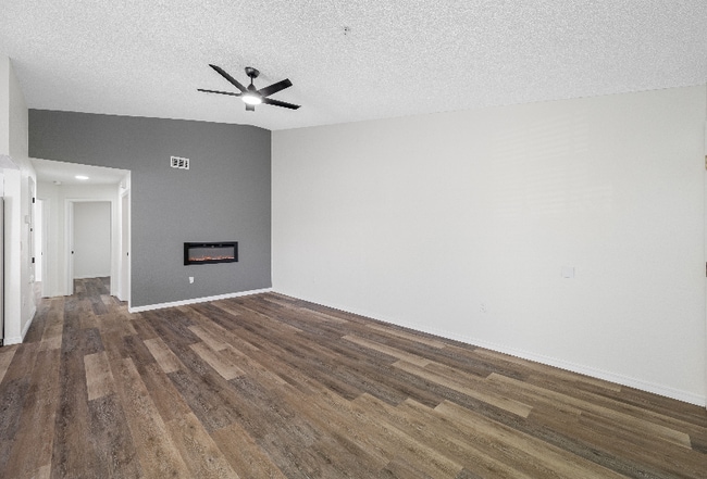 10490 Chalmer St unit 2, Spring Hill, FL 34608 - photo 5