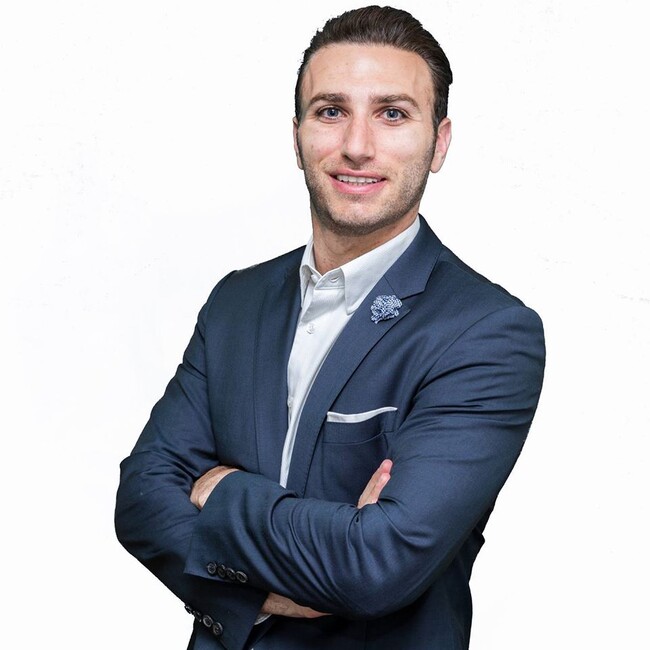 Agent Photo