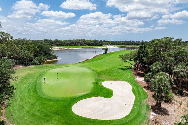 Collier’s Reserve Country Club features an Arthur Hills-designed golf course in Remington Reserve.