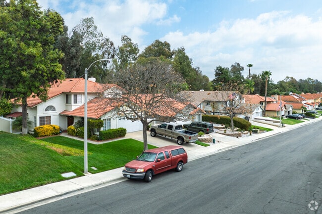 Many homes in Murrieta Oaks have terracotta roofs and stucco façades.