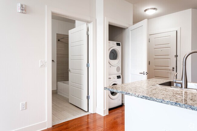 2BR, 1BA - 724SF - Laundry Units