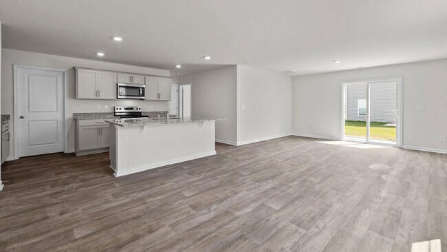 6598 Capstone Ct, Rural Hall, NC 27045 - photo 5