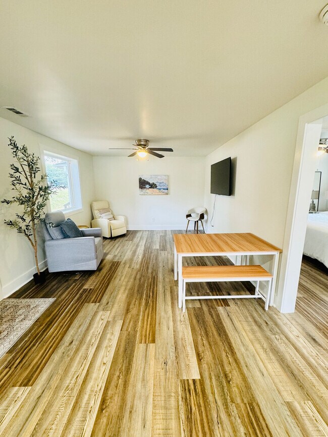 104 Smythe St unit ID1234781P, Greenville, SC 29611 - photo 2