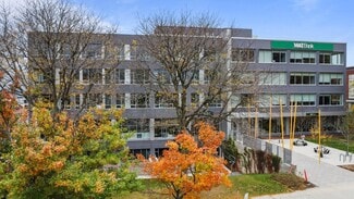 77 Pine St, Burlington, VT 05401