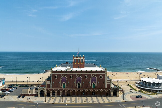 The historic Asbury Park convention Center a theater, bars, and pop up small business shops.