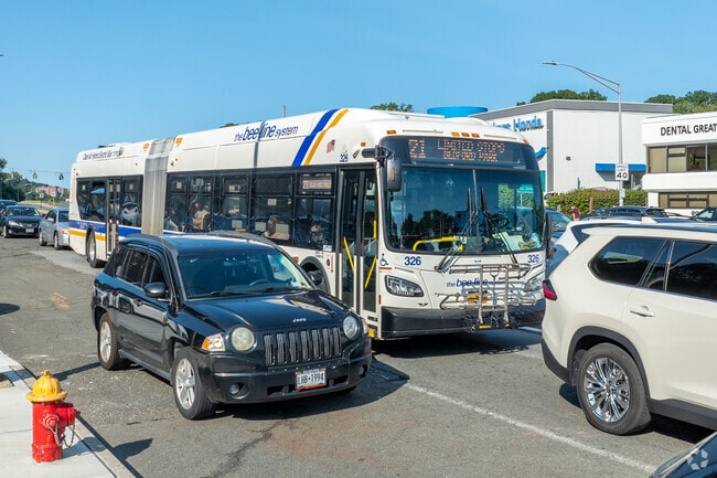 Northeast Yonkers has ample bussing all throughout town.