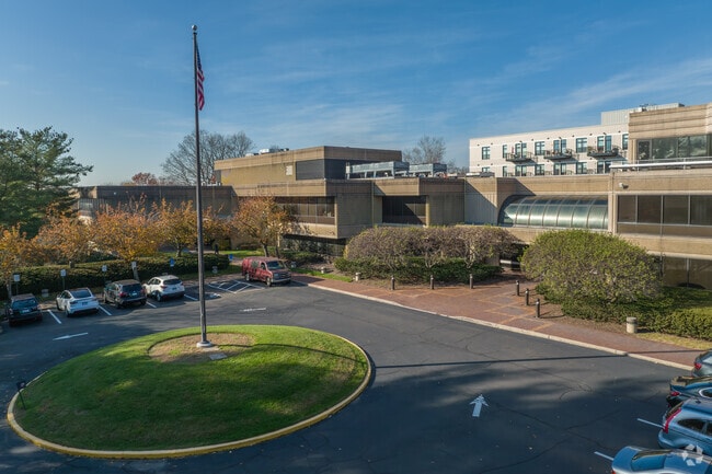 Embrace a unique educational journey at Links Academy in Stamford.