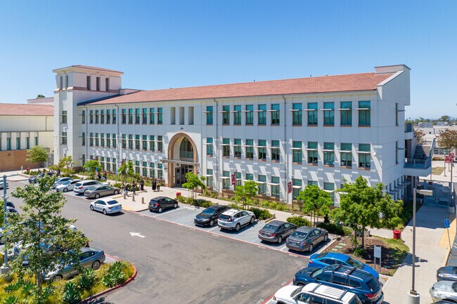 Many students can walk to Hoover High School as the school is located in a residential area.