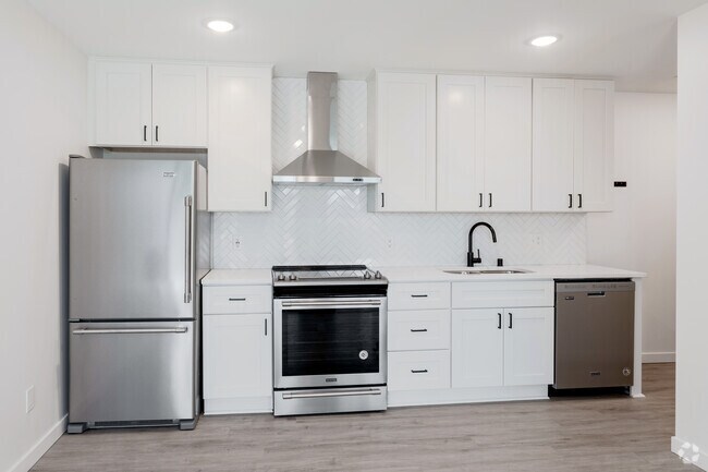 The Bryn, Minneapolis, MN 55405 - photo 7