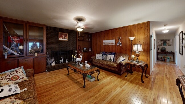 700 Ham Rd, Albertville, AL 35951 - photo 2