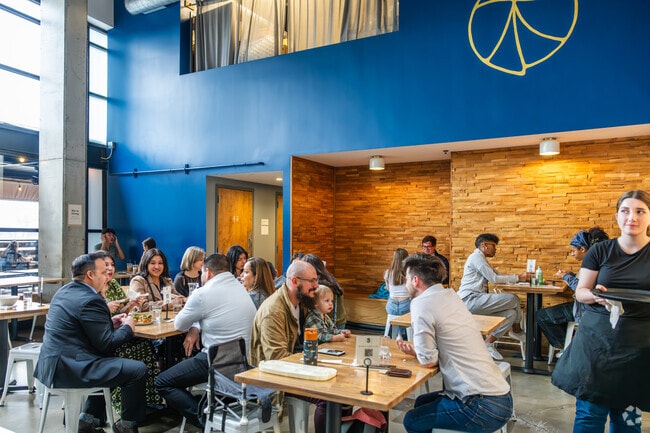 Momonoki is a popular lunch spot with a two-story cafe that serves Japanese concotions.